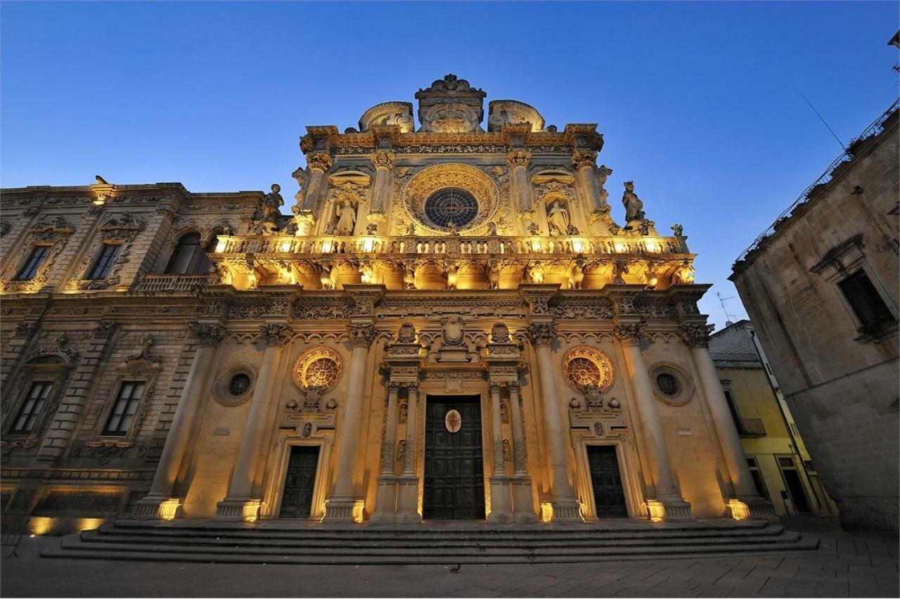 Aest Bed & Breakfast Lecce Exterior photo